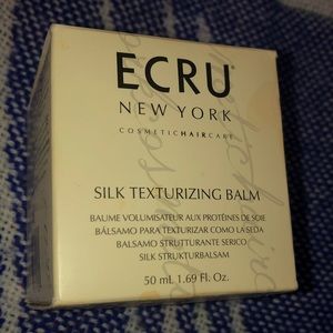 ECRU New York silk texturizing balm